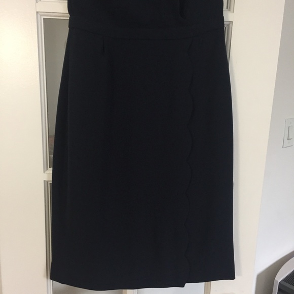 NWT - J.Crew Scallop Hem Faux Wrap Crepe Dress Navy Blue - Size : 00 - Picture 5 of 9
